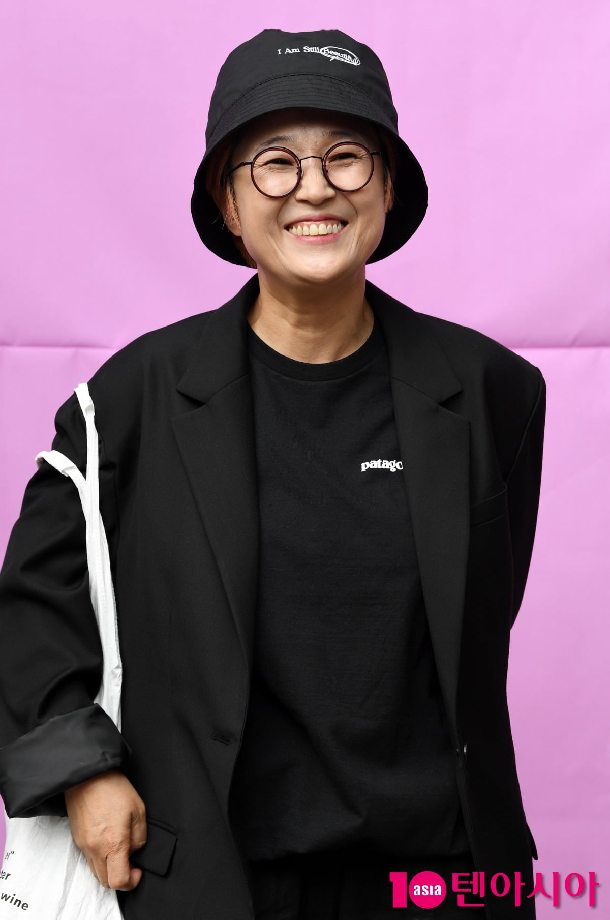 Comedian and CEO Song Eun-yi Reveals Secrets to Her Success on 'Radio Star'