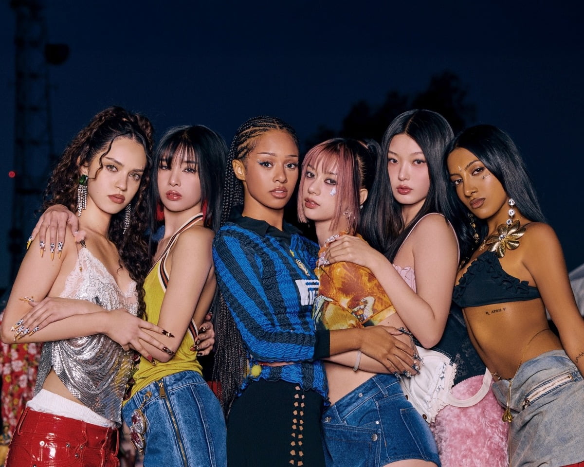 KATSEYE Wins Push Performance of the Year at 2025 MTV VMAs