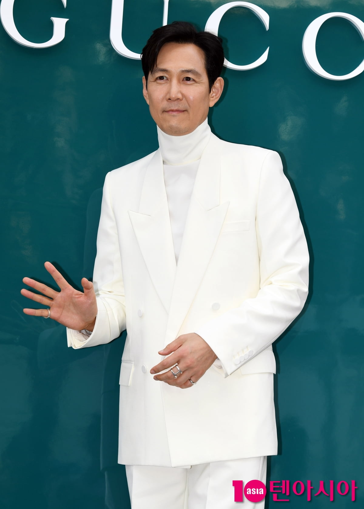 イ・ジョンジェ、グッチオステリアソウルのリニューアルイベントに登場