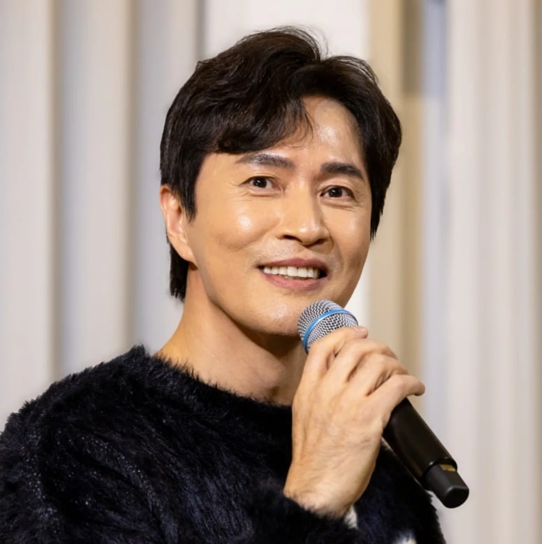 Korean Singer Kim Jung-min Opens Up About Unexpected Marriage Realities on 'Each House Couple'
