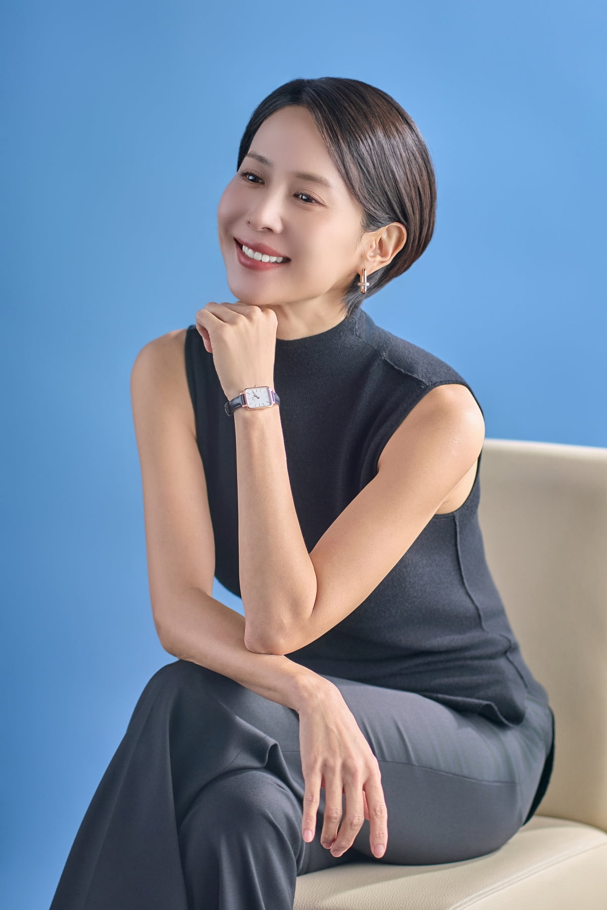 Jo Yeo-jeong Reflects on Her Intense Role in 'The Murderer Report'