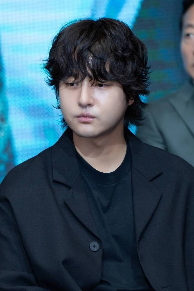 役に命を懸ける韓国俳優たちの驚異的な体重変化
