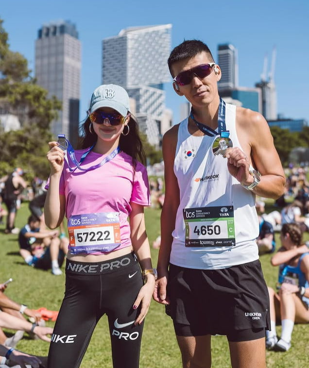 NewJeans' Danielle Celebrates Marathon Success Amidst Legal Challenges