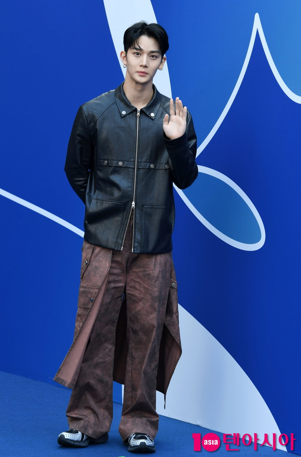 Bae Jin-young Shines at 2026 S/S Seoul Fashion Week