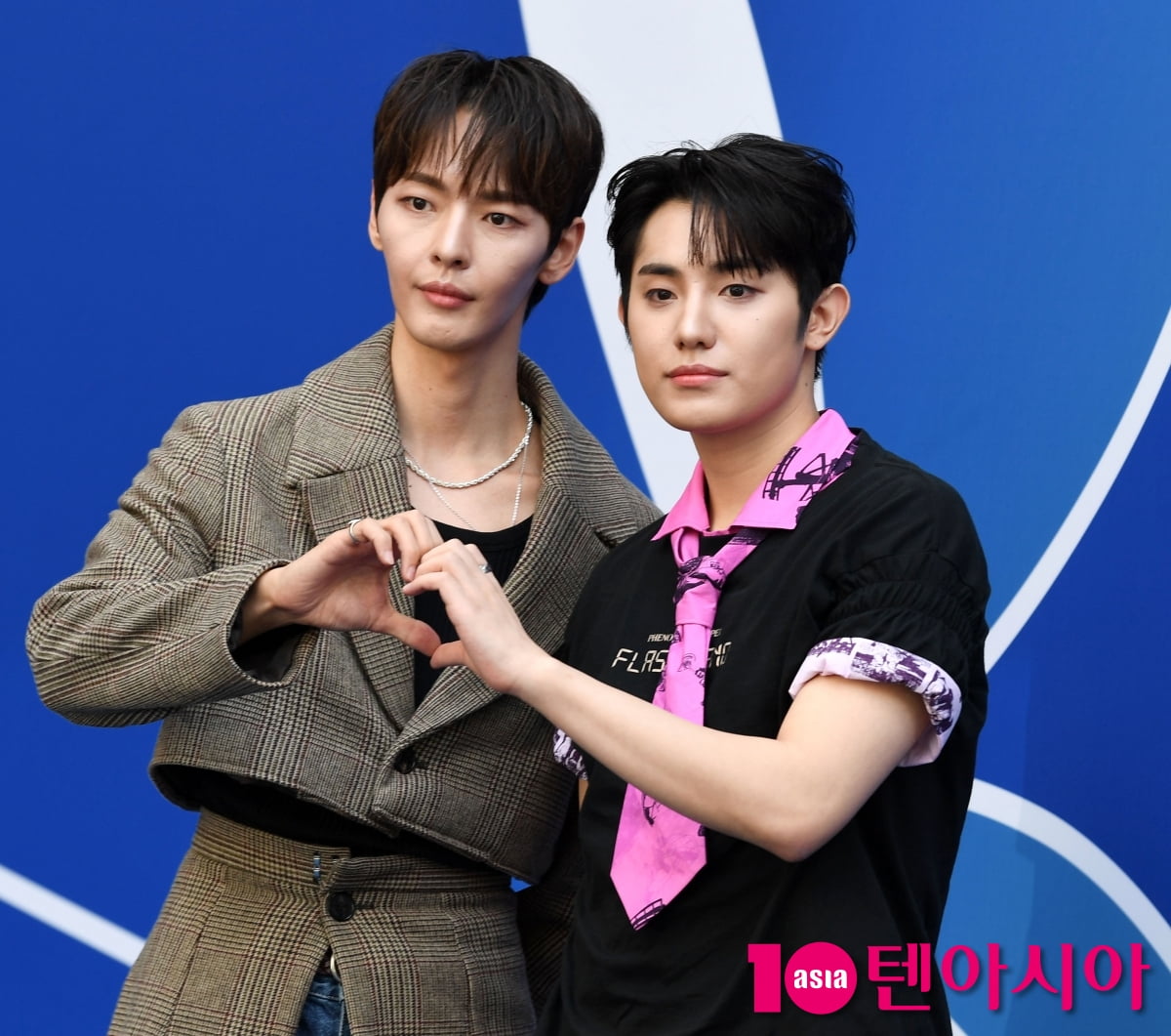 OnlyOneOf's Mill and KB Shine at 2026 S/S Seoul Fashion Week