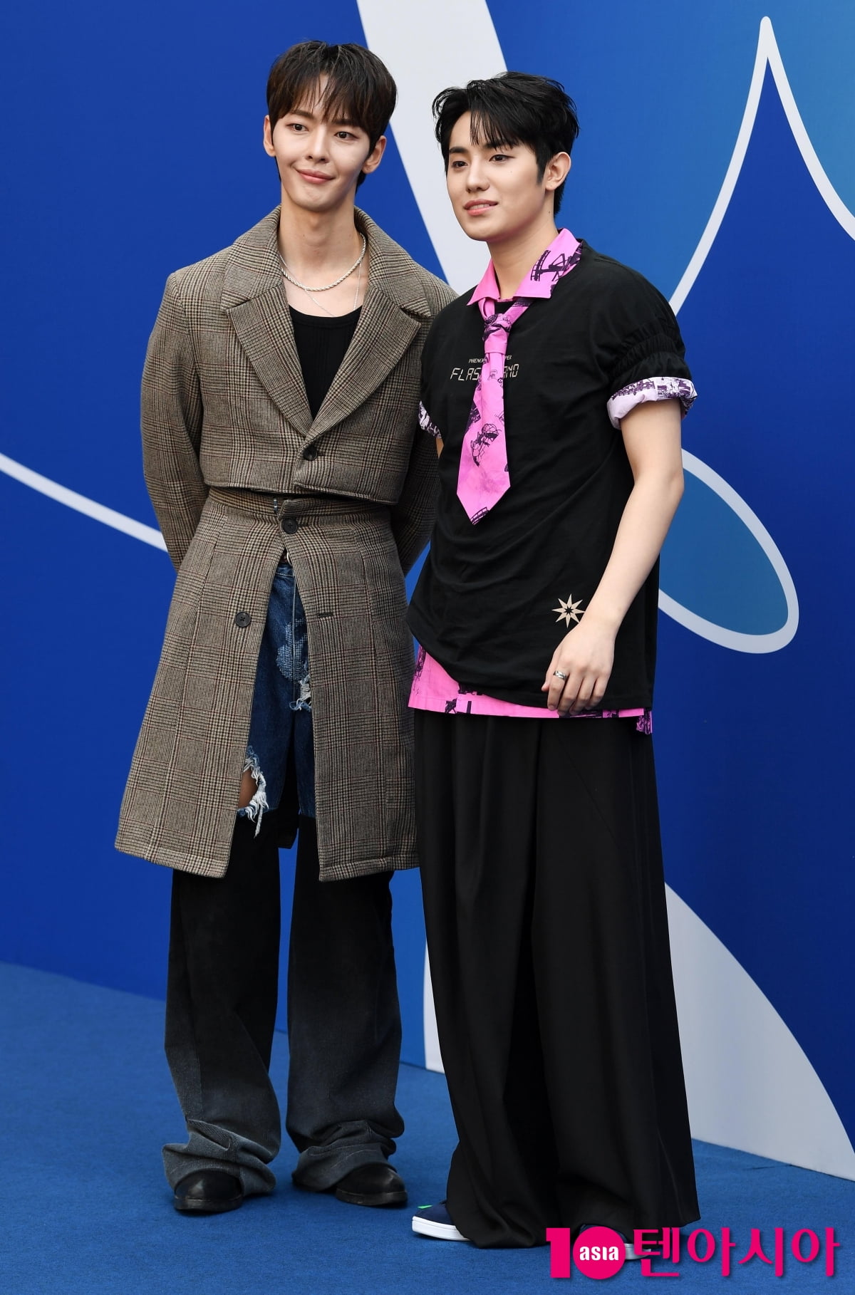 OnlyOneOf's Mill and KB Shine at 2026 S/S Seoul Fashion Week