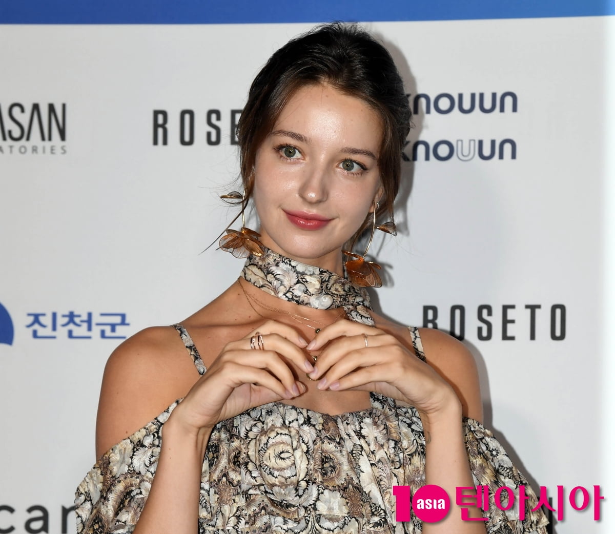 Angelina Danilova Shines at 2026 S/S Seoul Fashion Week