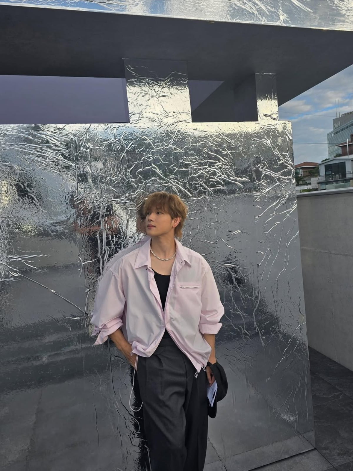 Im Si-wan Stuns in Pink Shirt on Rooftop Photoshoot
