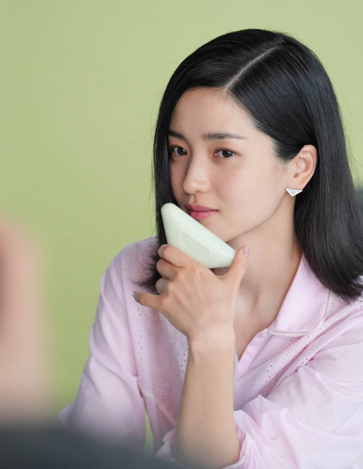 Actress Kim Tae-ri Shines in Behind-the-Scenes Photos for Beauty Brand Campaign