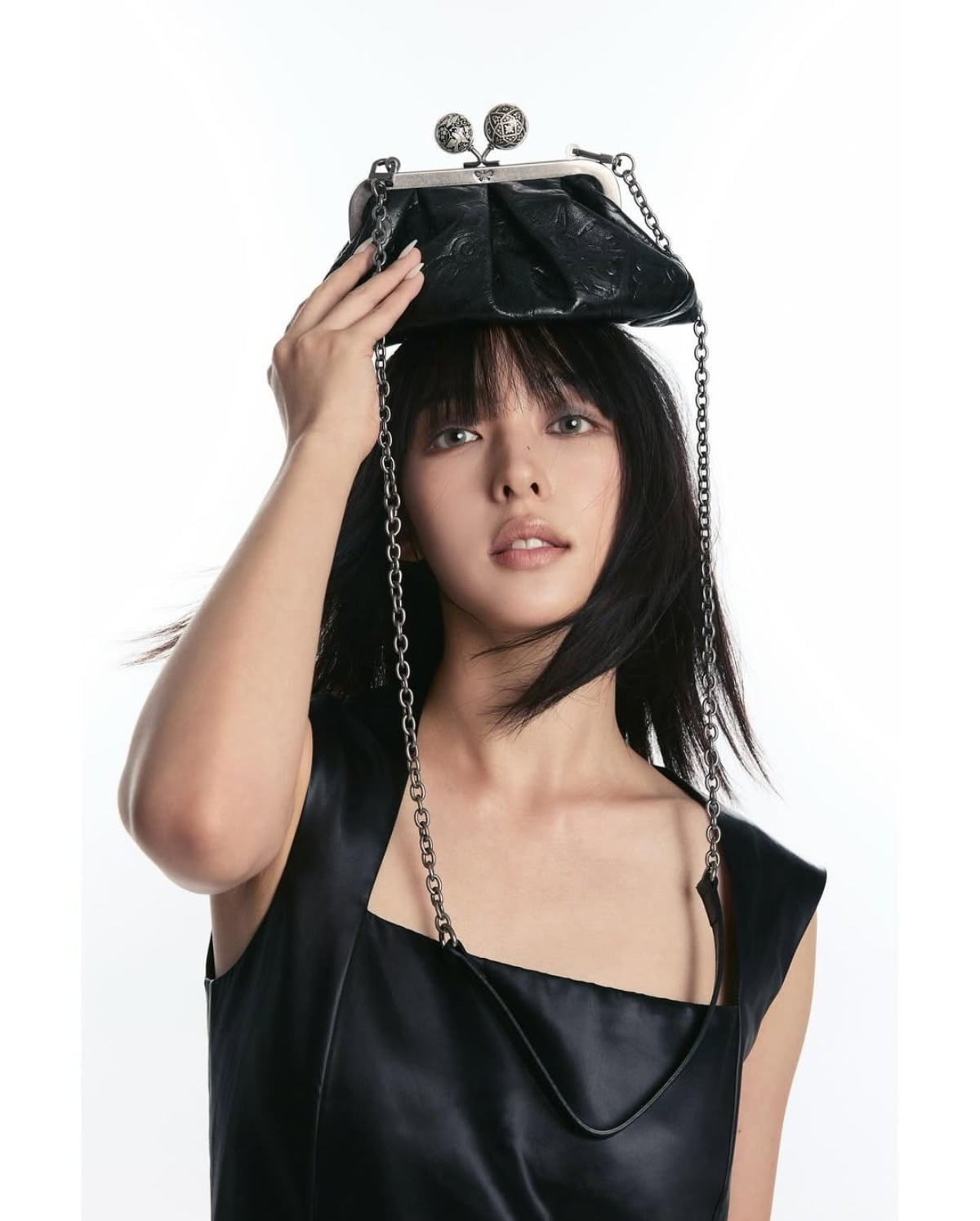 Kim Bo-ra Stuns in Chic Black Dress Amidst Personal Changes