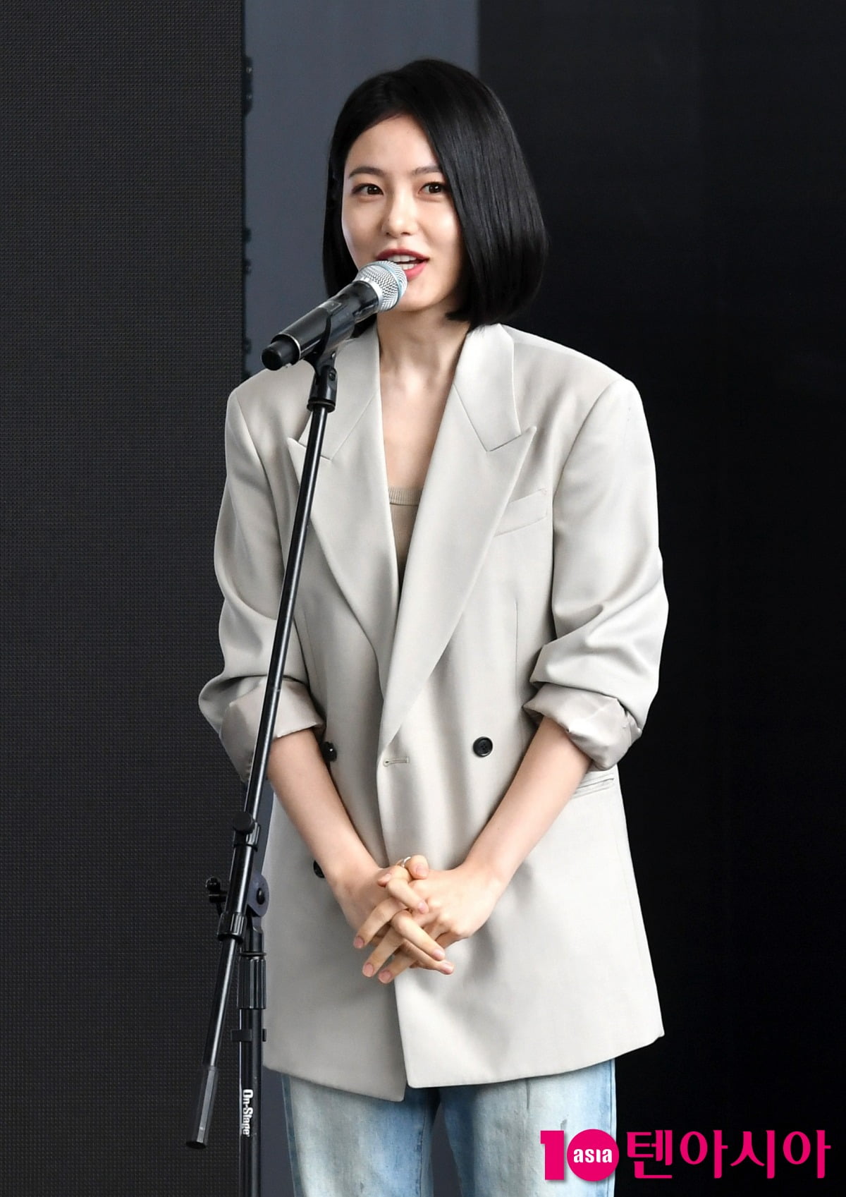 Shin Ye-eun Promises a New Persona in Disney+'s Historical Drama 'Turbid Waters'