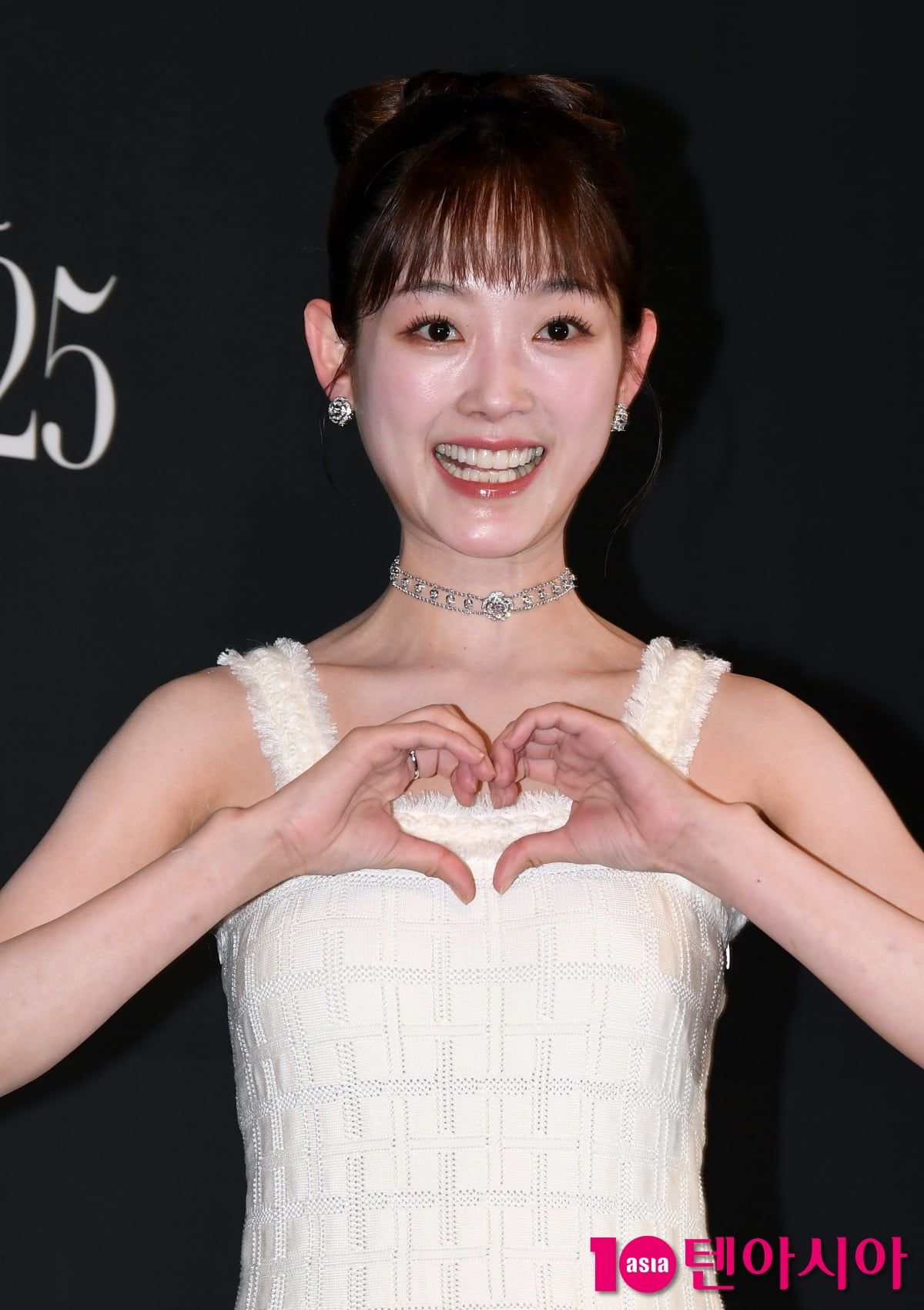 Actress Lee Yoo-mi Shines at the 2025 Marie Claire Asia Star Awards in Busan