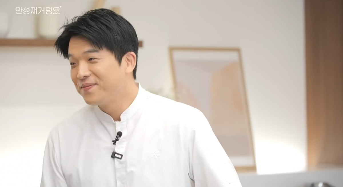 Actor Jo Woo-jin Discusses Culinary Role and Upcoming Film 'Boss' on Chef Sung Anh's YouTube Channel
