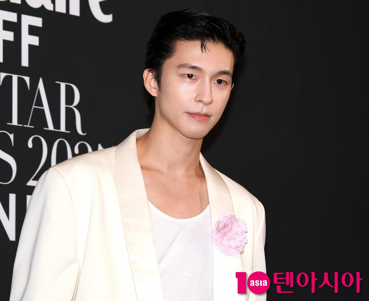 Actor Hong Kyung Shines at the 2025 Marie Claire Asia Star Awards in Busan