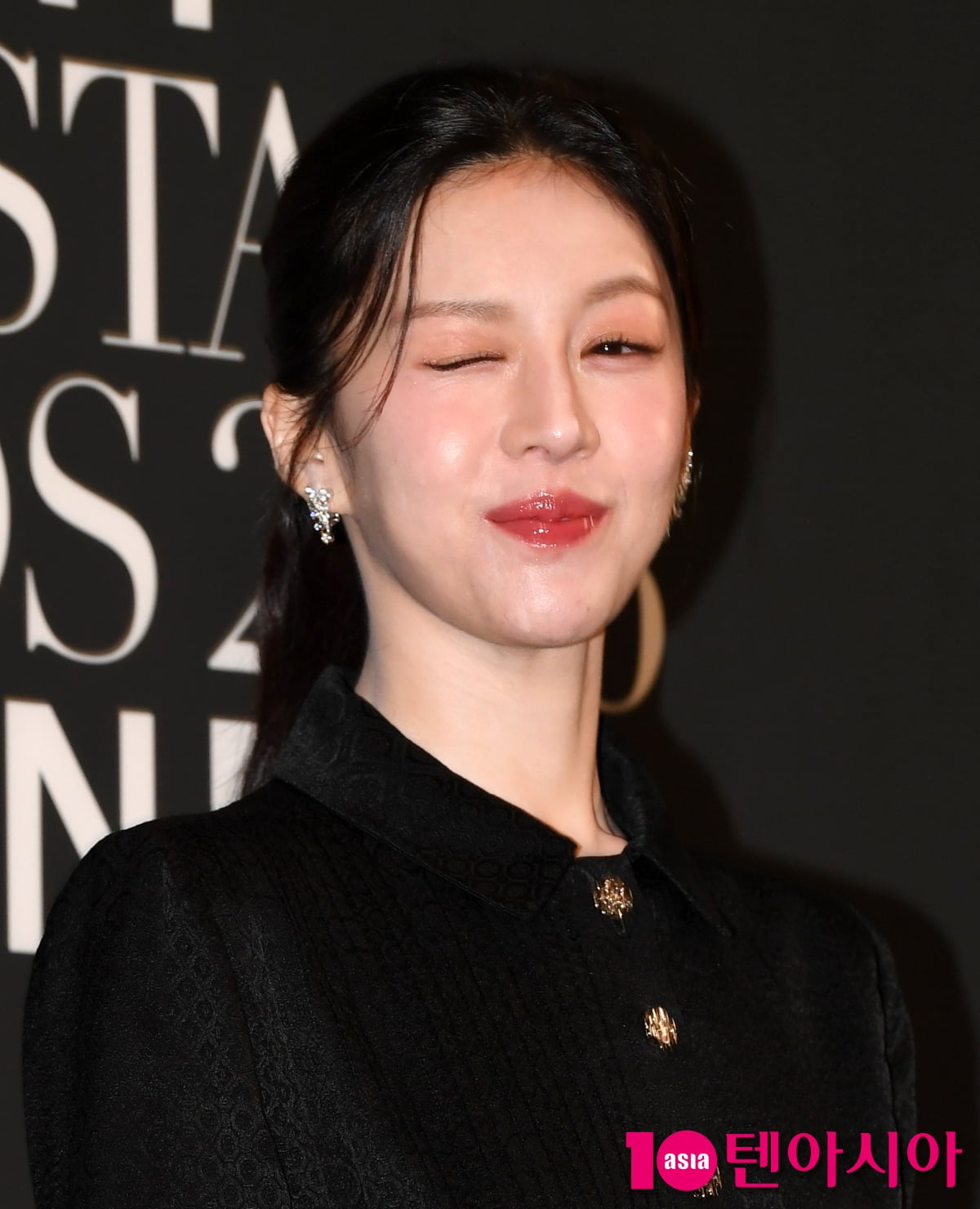 Actress Go Youn-jung Shines at the 2025 Marie Claire Asia Star Awards in Busan