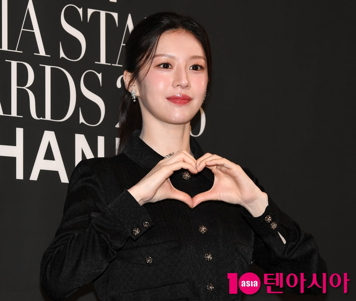 Actress Go Youn-jung Shines at the 2025 Marie Claire Asia Star Awards in Busan