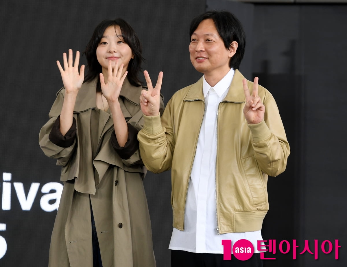 Kim Da-mi and Director Kim Byung-woo Attend Outdoor Stage Event for 'The Great Flood' at BIFF