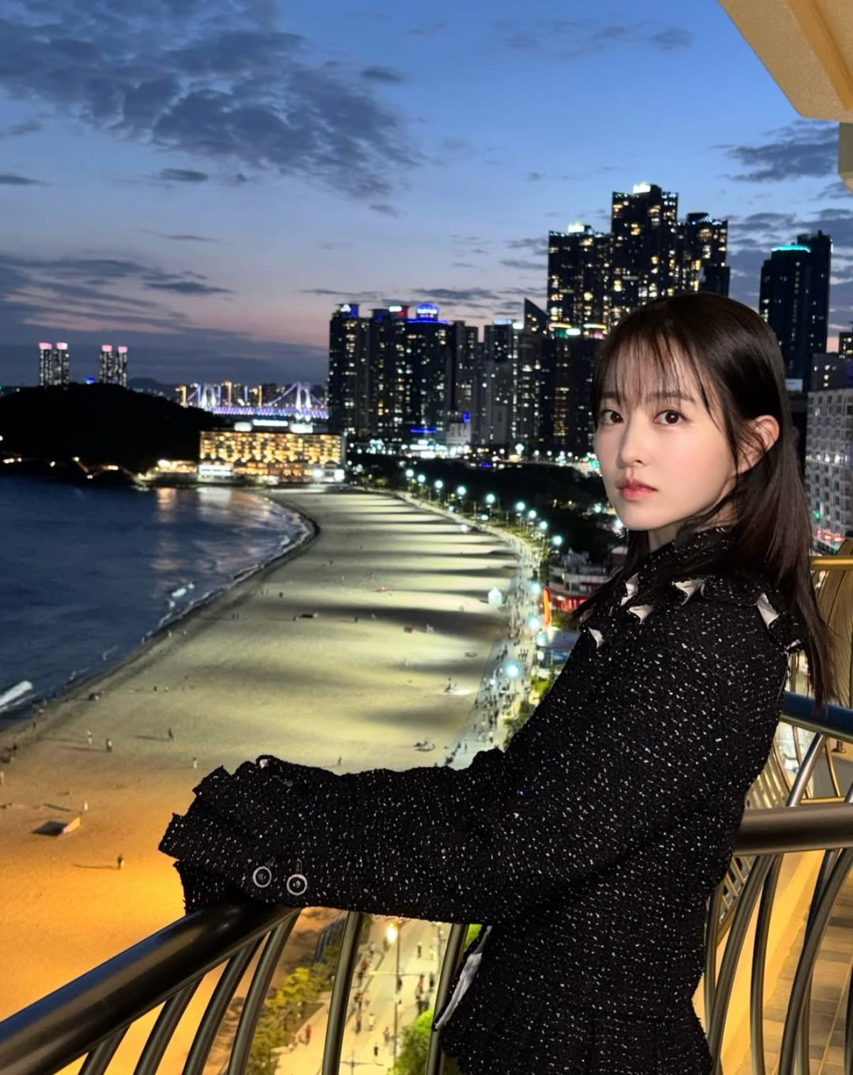 Park Bo-young Stuns with Ageless Beauty at 2025 Marie Claire Asia Star Awards