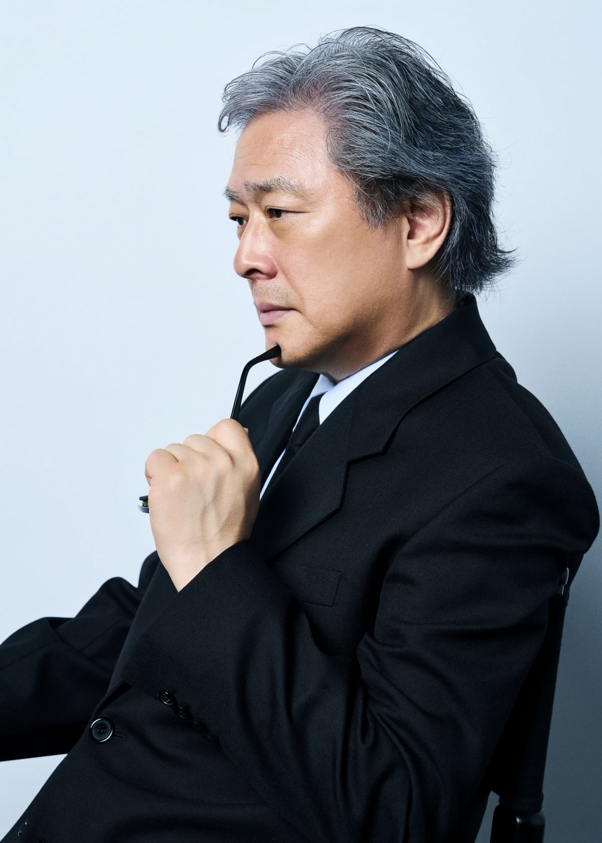 パク・チャヌク監督、25年ぶりにイ・ビョンホンと再会！新作『オチョルスガオプダ』でブラックコメディに挑戦