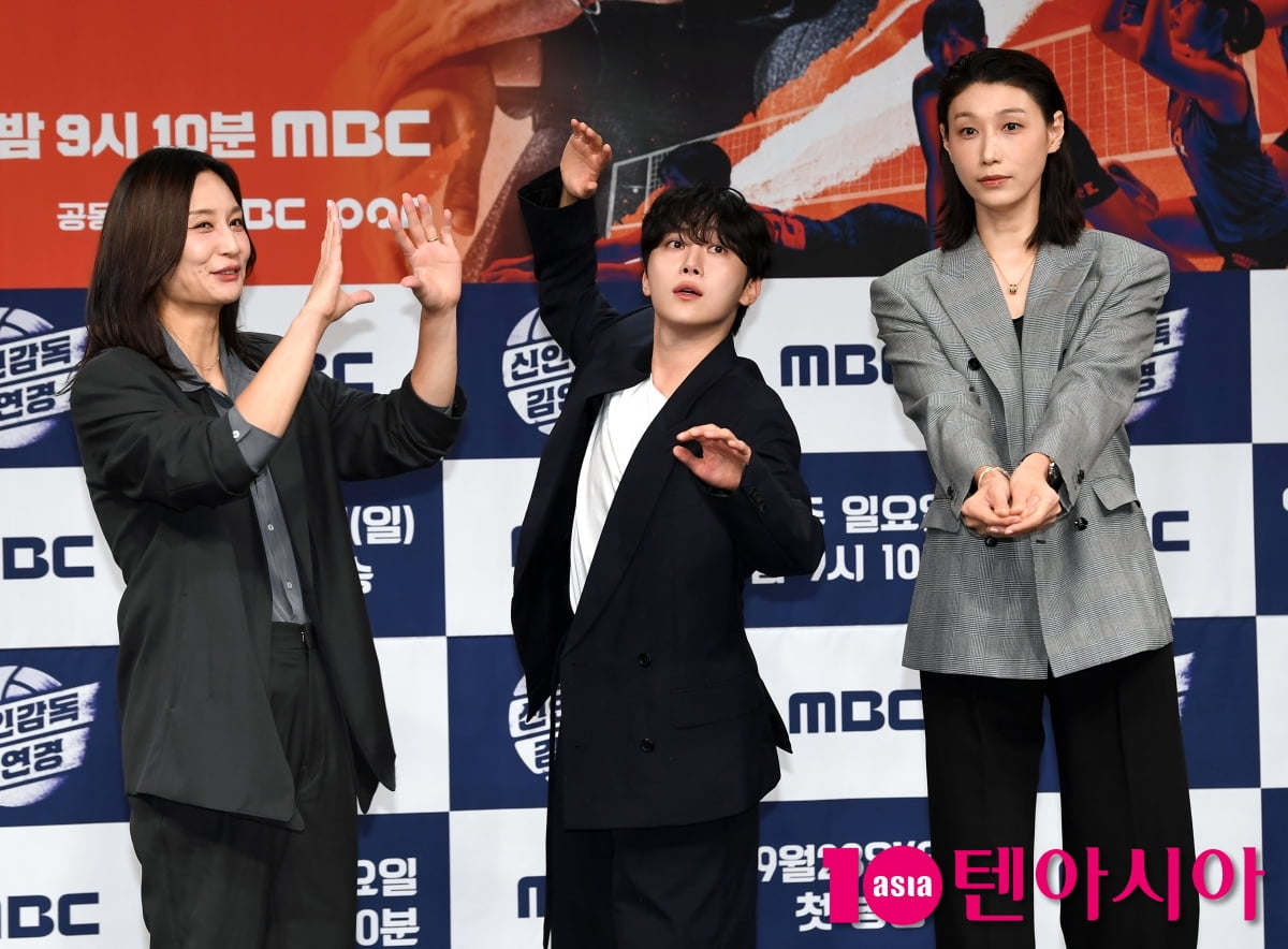 新番組『新人監督キム・ヨンギョン』制作発表会にキム・ヨンギョン、スングァン、ピョ・スンジュが登場