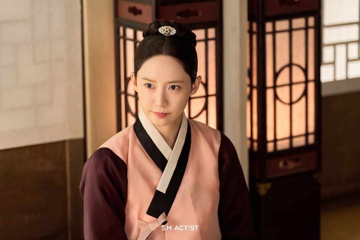 Lim Yoon-a Captivates Global Audiences in 'Bon Appétit, Your Majesty'