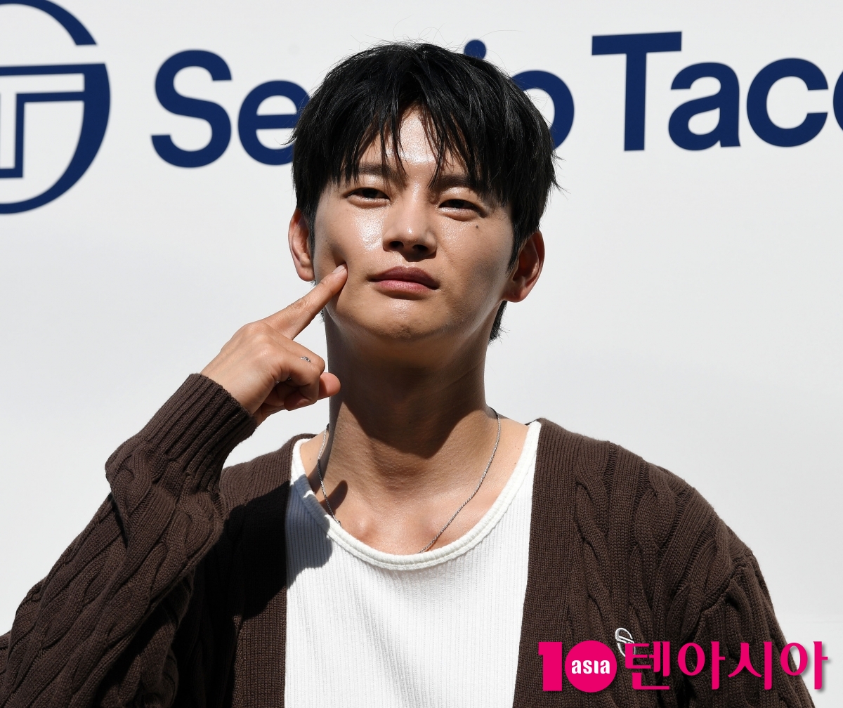 Seo In-guk Attends Sergio Tacchini Flagship Store Opening in Seoul