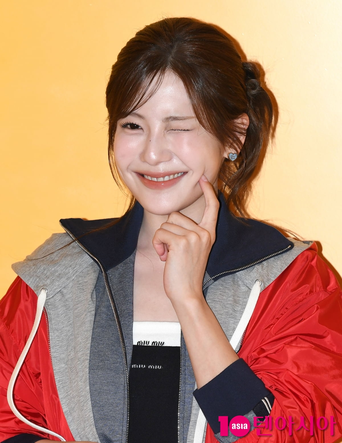 女優チョ・アラム、ミウミウアテネウムポップアップイベントに登場