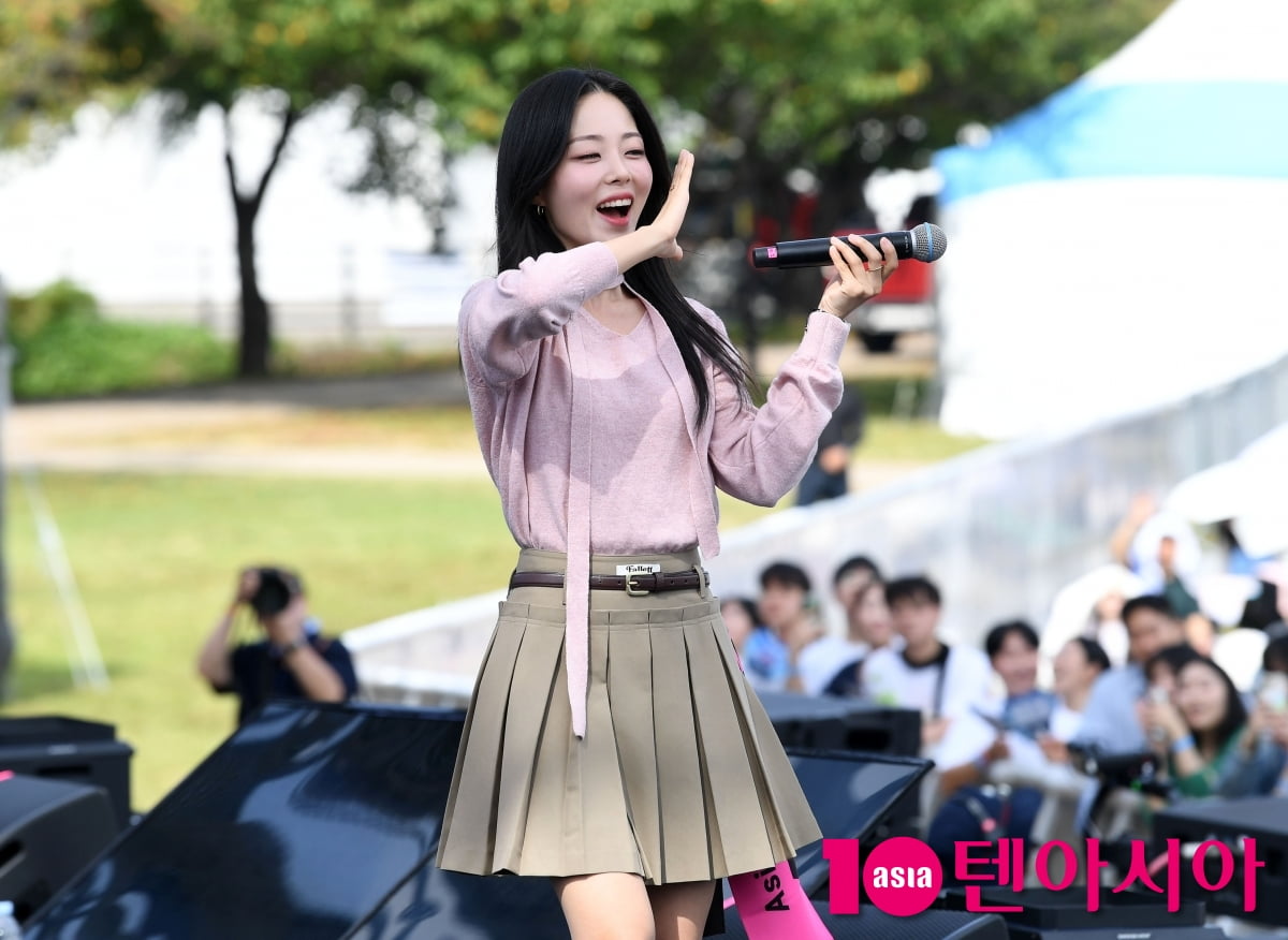 HYNN、新たな挑戦を語る - '시든 꽃에 물을 주듯'を超える難曲とは？