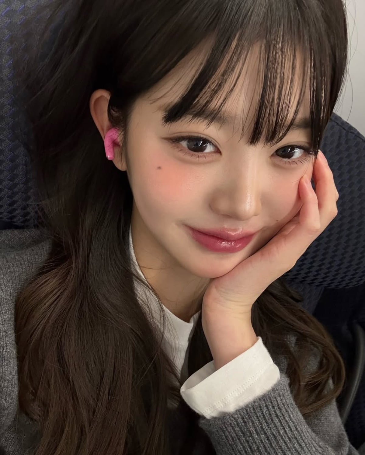 IVE's Jang Wonyoung Shines Brighter Than Ever: A Rising Star in Fashion and Advertising