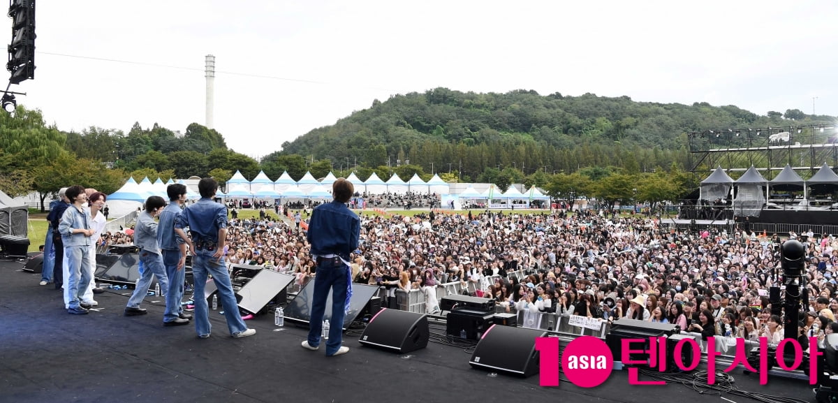 CRAVITY Shines at ATA Festival 2025 in Seoul