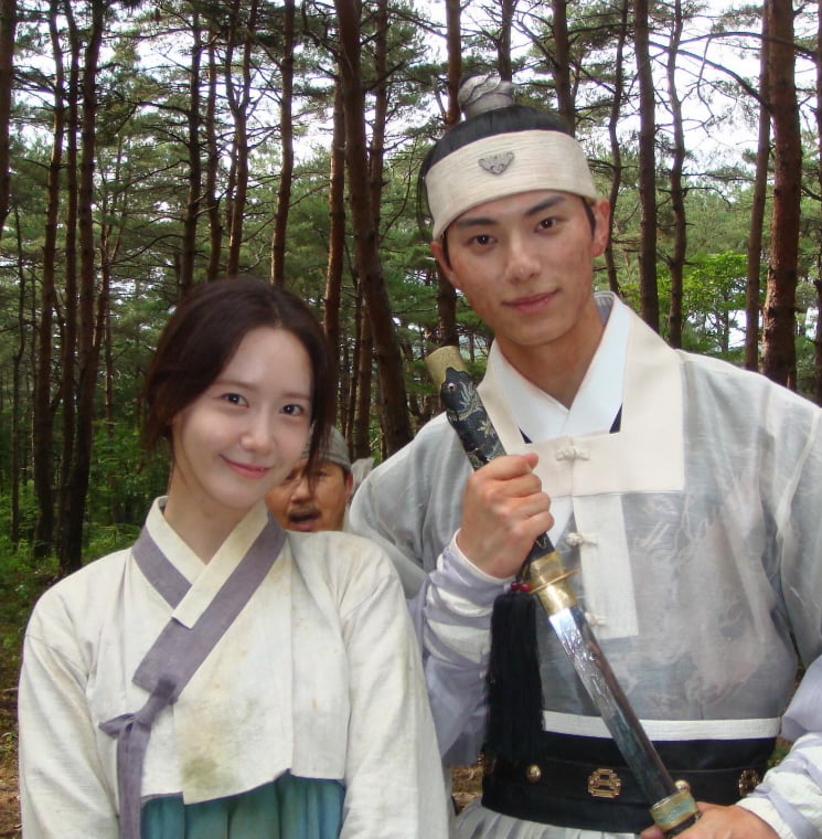 Actor Lee Chae-min Expresses Gratitude as 'Bon Appétit, Your Majesty' Concludes with Record Ratings
