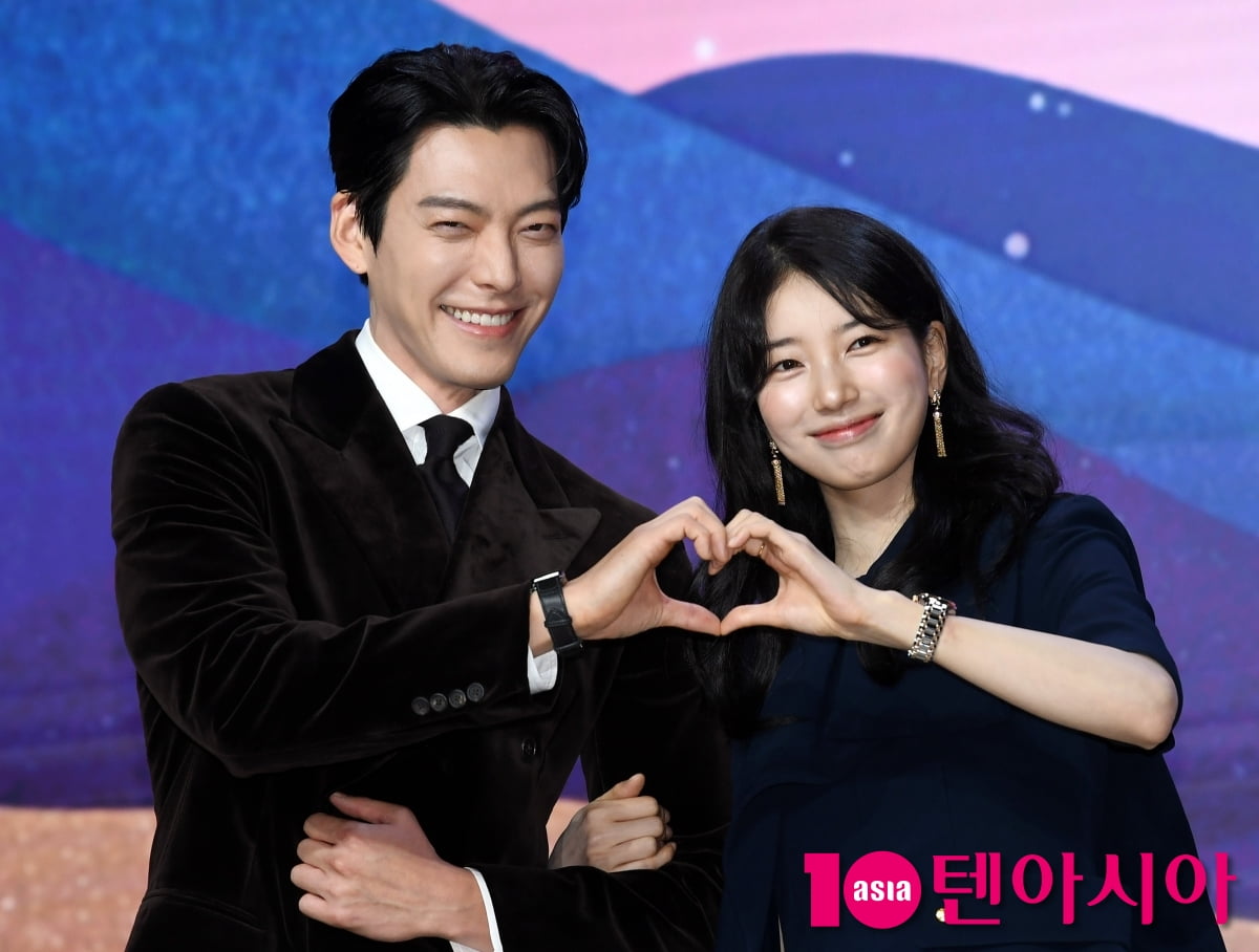 キム・ウビンとスジ、Netflixシリーズ『Genie, Make A Wish』制作発表会に登場