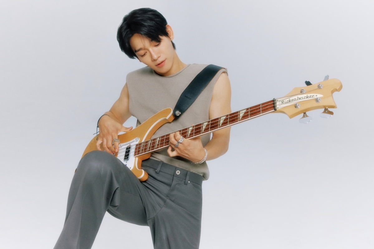 EXO's CHEN Releases Fifth Mini Album 'Arcadia': A Journey to Paradise