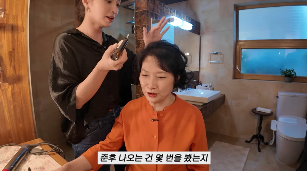 Lee Min-jung and Lee Byung-hun's Son Joon-hoo Shows Interest in Broadcasting