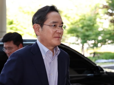 이재용 장남, 美 시민권 포기하고 해군 장교 입대…국방 의무 이행