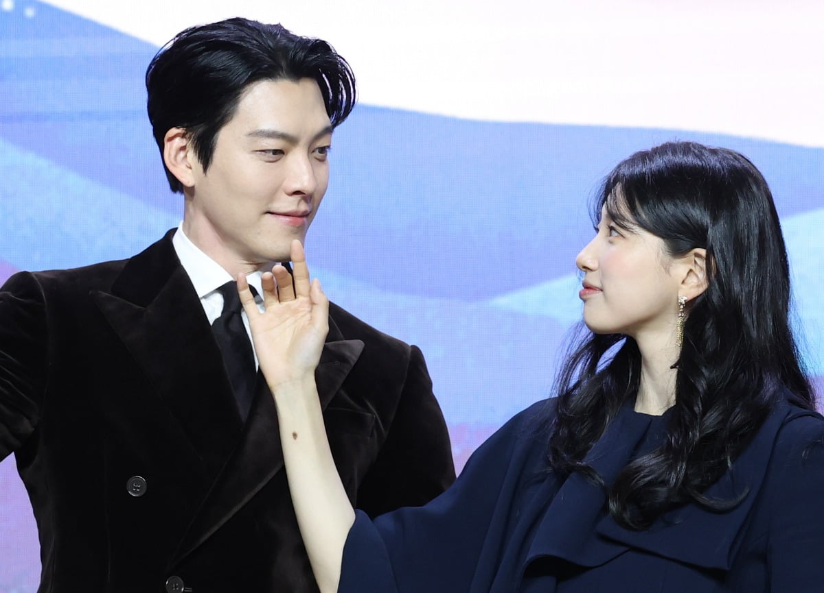 수지 "'다 이루어질 지니' 연기하며 김우빈에게 미안"…사과한 이유