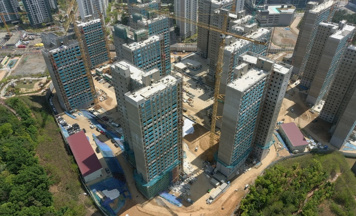 LH, 인천 검단 아파트 붕괴 사고에 1700억 피해 보상