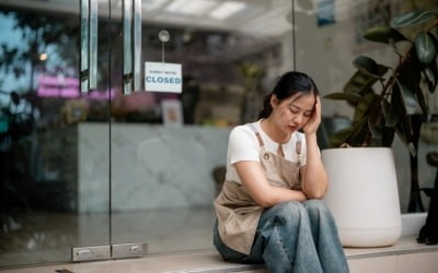 "주휴수당 부담에"...50분 일하고 10분 문닫는 '황당' 편의점[곽용희의 인사노무노트]