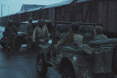 전쟁의 한 페이지...그의 카메라가 우리에게 보여준 것들