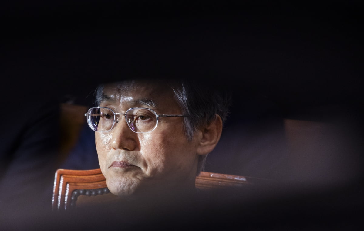 조희대 "헌법·양심 따른 재판했다…사법부 논란 안타까워"