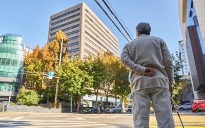 "요양원보다 집이 낫다"…일본서 뜨는 100조엔 규모 '이 산업' [집코노미-집100세 시대]