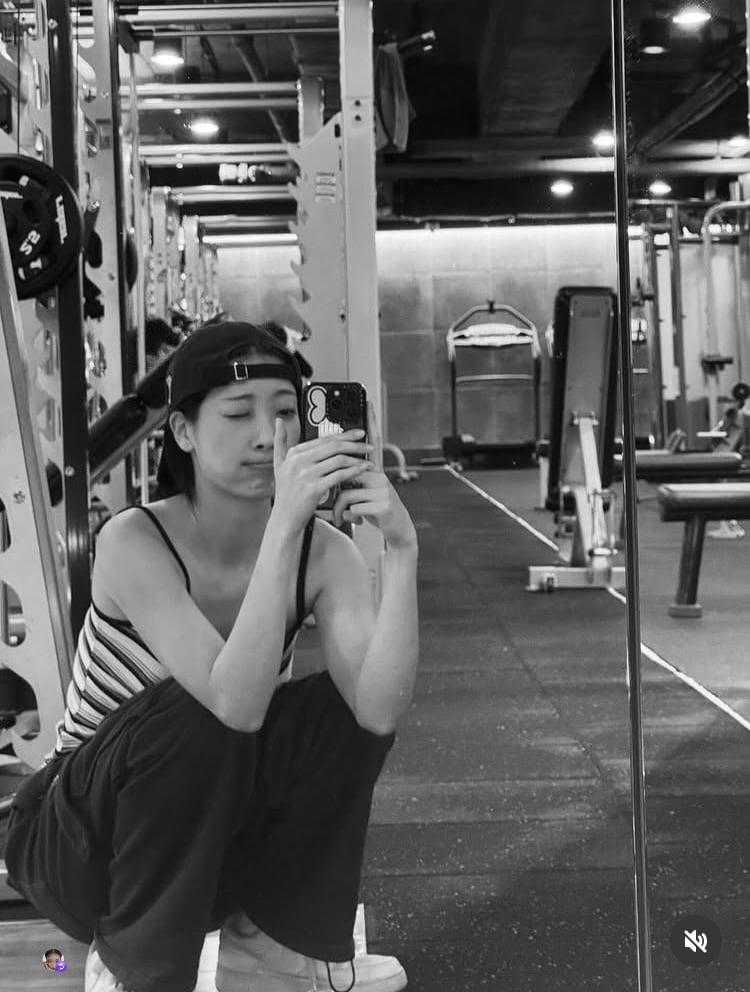 Actress Ryu Da-in Shares Latest Updates Amidst Public Romance with Lee Chae-min