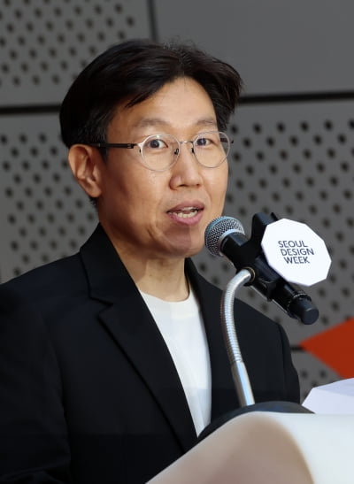 [포토] 서울디자인위크 참석한 박준모 무신사 대표