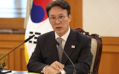 김민석 "외국인 혐오는 국격 떨어뜨려"...시위 엄정대응