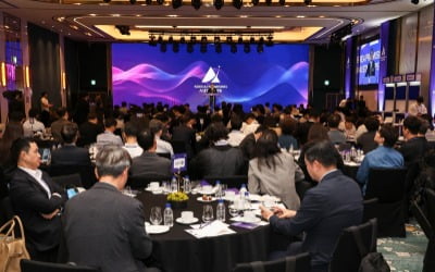 수백억 투자에 글로벌 프로젝트까지…AI 산업 이끄는 기업들 [KPAS 2025]