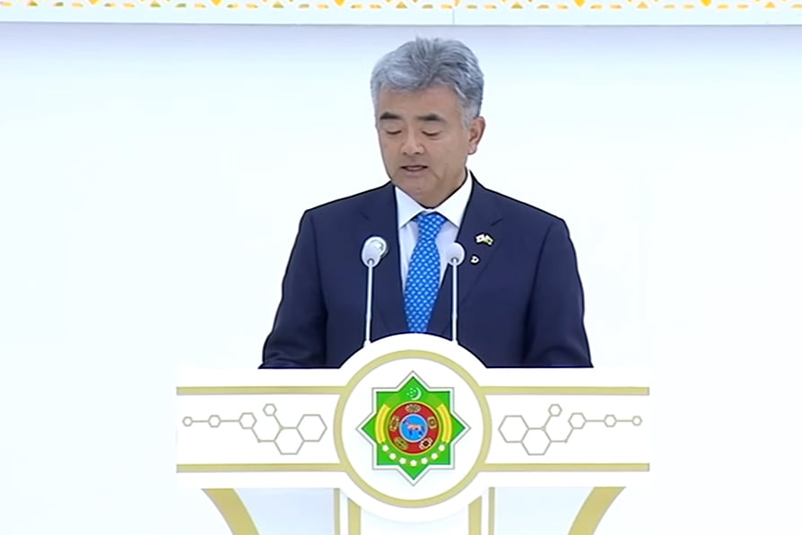 투르크메니스탄 미네랄 플랜트 기공식에서 정원주 회장이 축사를 하고 있다. 사진=대우건설