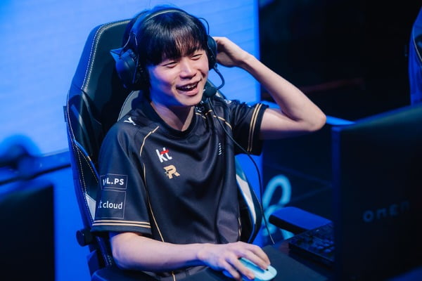 T1 vs Gen.G