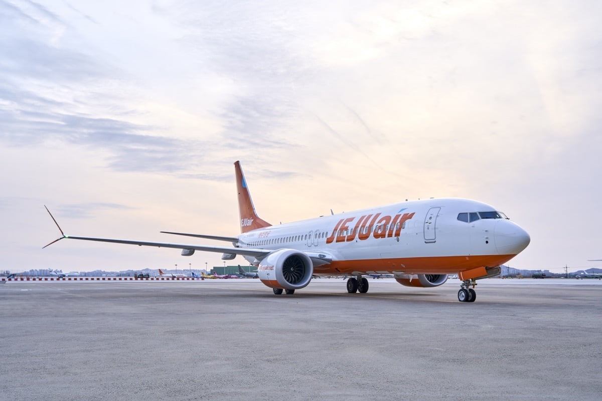 제주항공, B737-8 7번째 구매기 도입…"기단 현대화"