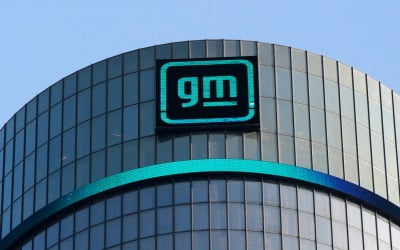 GM 15% 급등, 사상 최고가..."관세 영향 예상보다 적어"
