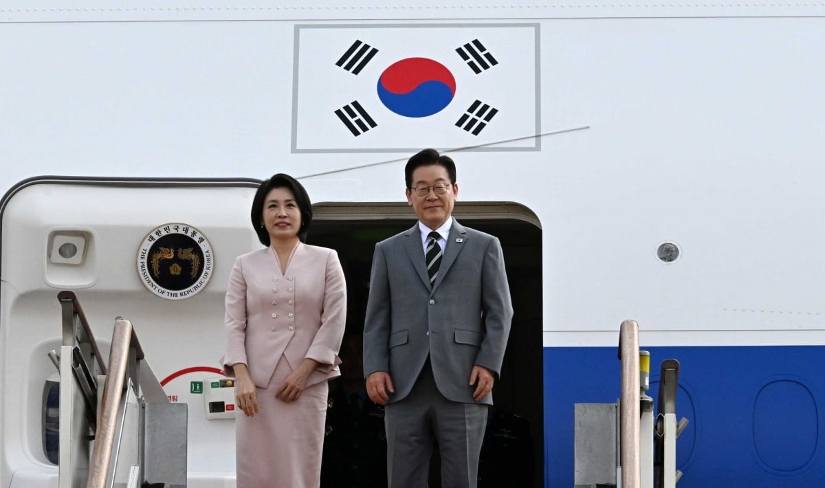 李대통령, 말레이시아 도착…1박 2일 방문 일정 본격 시작